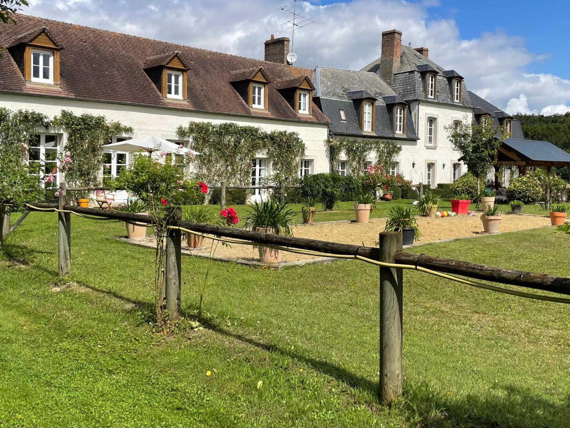 Maison De Famille Pres De Montargis - Elegance Et Confort En Foret - Fr-1-590-354 Paucourt Zewnętrze zdjęcie